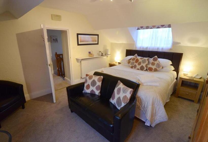 Четырехместный Номер Стандарт, Ellerby Country Inn
