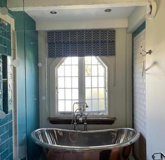 Люкс Deluxe Кровать Кинг, Bradleigh Lodge