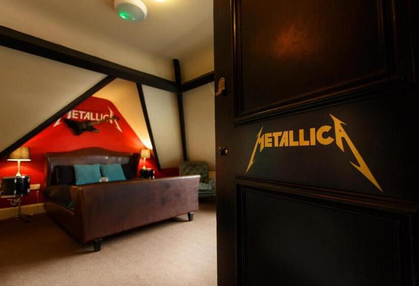 Номер Премиум, The Saddle Inn