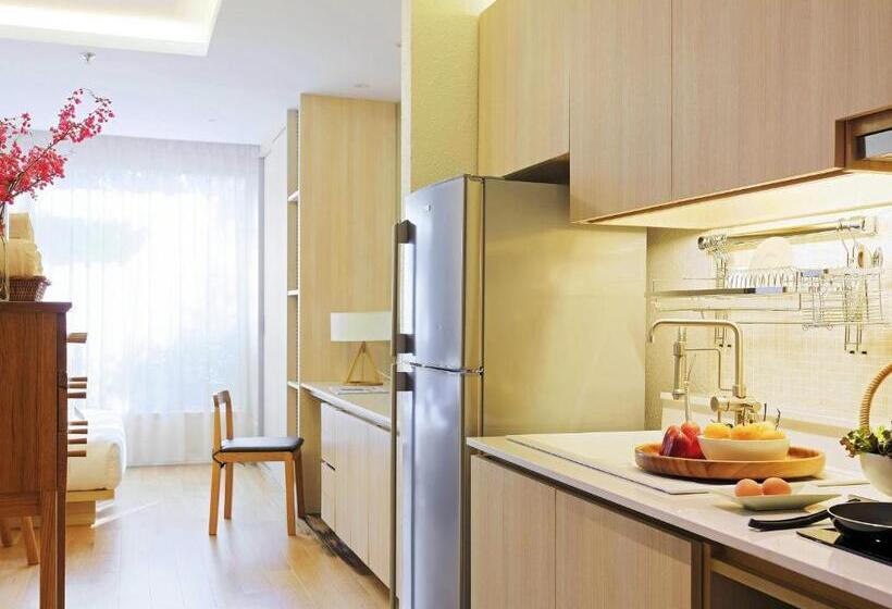 استودیو خانوادگی, Balcony Seaside Sriracha Hotel & Serviced Apartments
