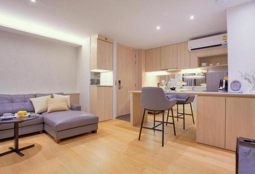 سوییت لوکس, Balcony Seaside Sriracha Hotel & Serviced Apartments