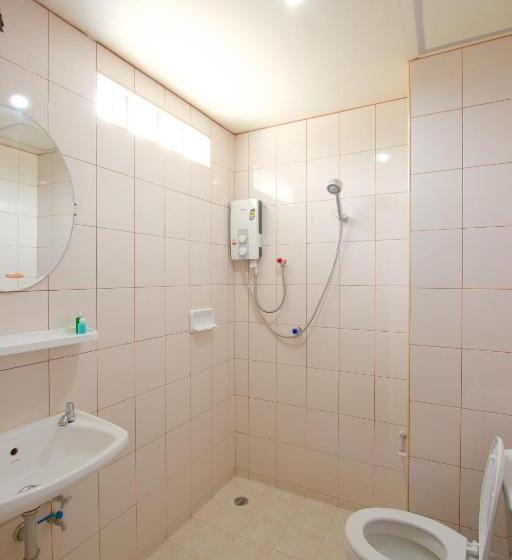 اتاق لوکس, Charn Residence