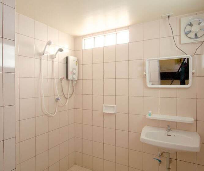 اتاق استاندارد, Charn Residence