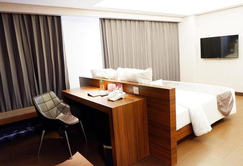 标准间, Crown Prince Hotel Surabaya Managed By Midtown Indonesia