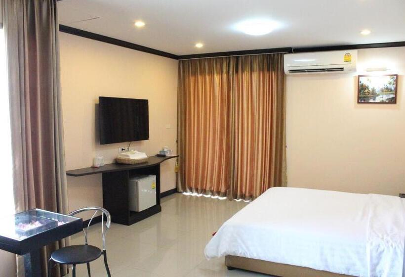 스탠다드 룸 킹사이즈 침대, Triton Hotel Nakhonratchasima โรงแรมไททัน