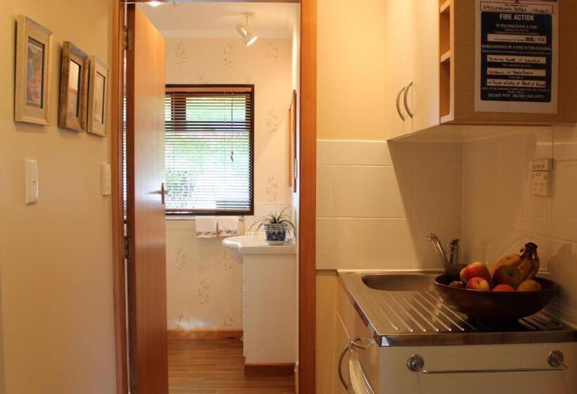 Апартаменты Deluxe 1 Спальня, Annick House Bed And Breakfast