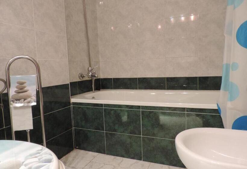 Апартаменты 3 Спальни, Apartamento Barbancho