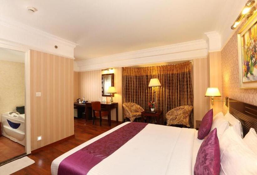 Quarto Premium, Cochin Legacy