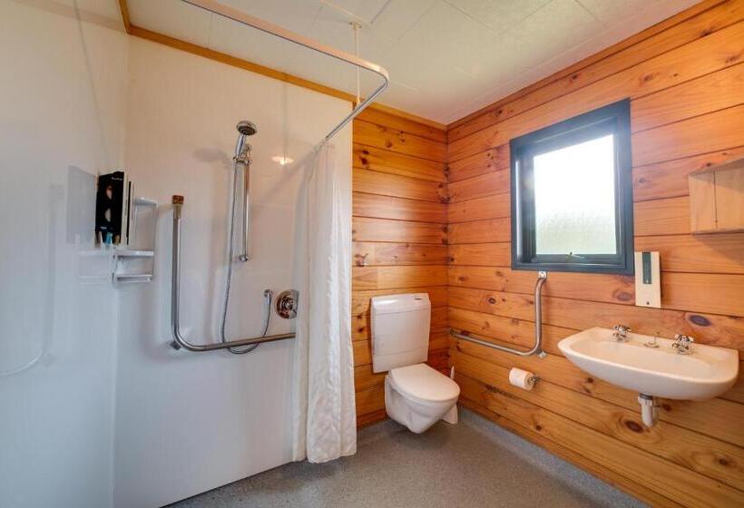 Студия Стандарт, Wellington Top 10 Holiday Park
