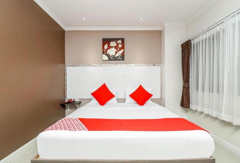 Deluxe Szoba, Natural Beach Hotel Pattaya