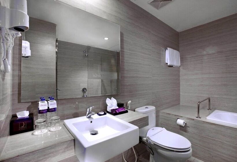 Люкс, Quest Hotel Balikpapan By Aston