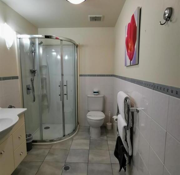 ２ベッドルームアパートメント, The Anchorage Apartments