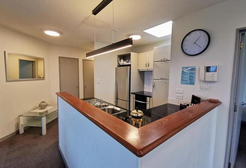 ２ベッドルームアパートメント, The Anchorage Apartments