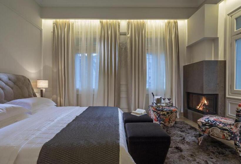 جناح ديلوكس, 3 Sixty Hotel & Suites