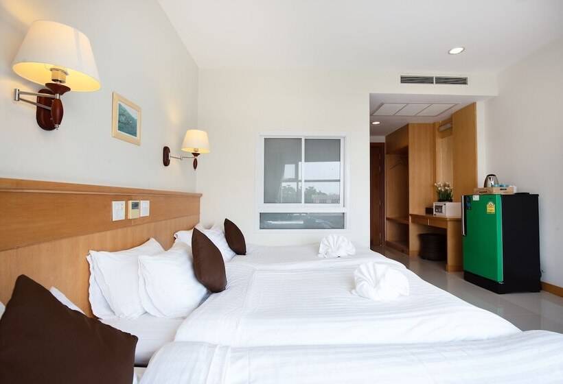 스탠다드 트리플 룸, Kanchanaburi City Hotel   Sha Extra Plus