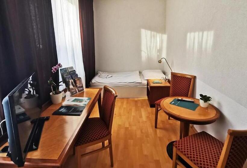 Номер Стандарт Индивидуальный, Spreewaldschule @swarmhotels