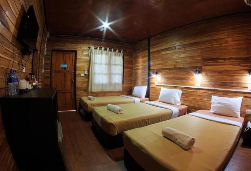 Номер Стандарт Трехместный, The Cobble Beach Hotel  Phi Phi Island