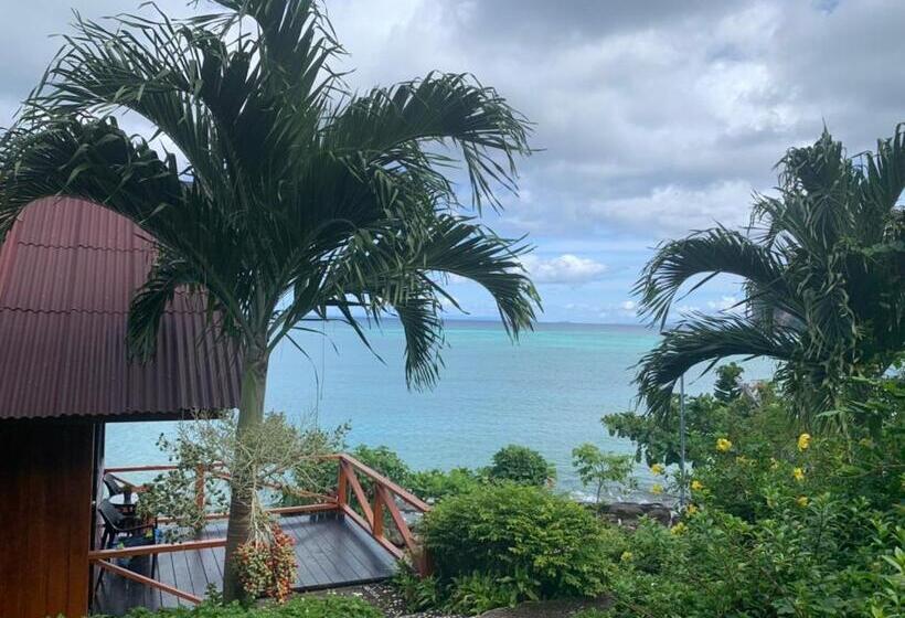 Бунгало Deluxe, The Cobble Beach Hotel  Phi Phi Island