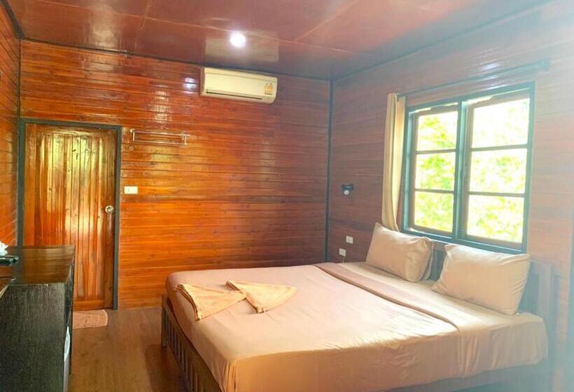 Номер Стандарт, The Cobble Beach Hotel  Phi Phi Island