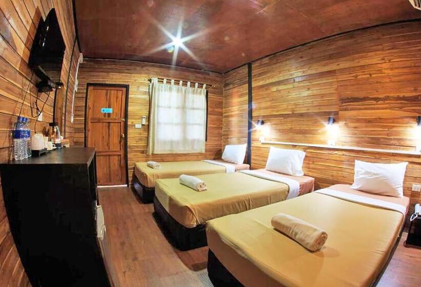 Номер Стандарт Трехместный, The Cobble Beach Hotel  Phi Phi Island
