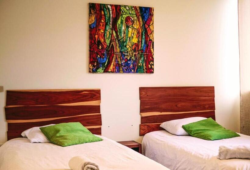 1 Bedroom Penthouse Apartment, Me Hotel & Villas   Montañita Estates