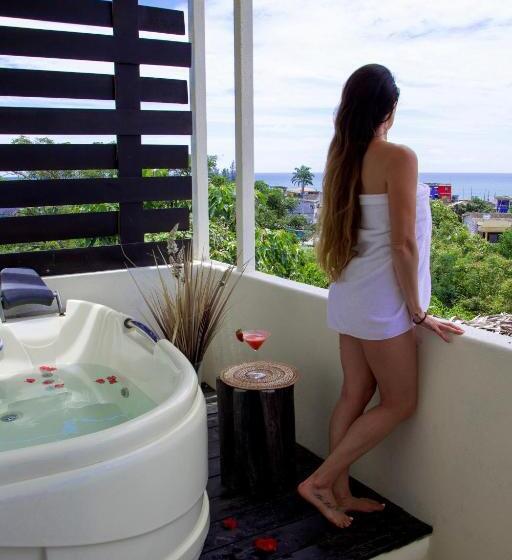 ویلای 2 خوابه, Me Hotel & Villas   Montañita Estates