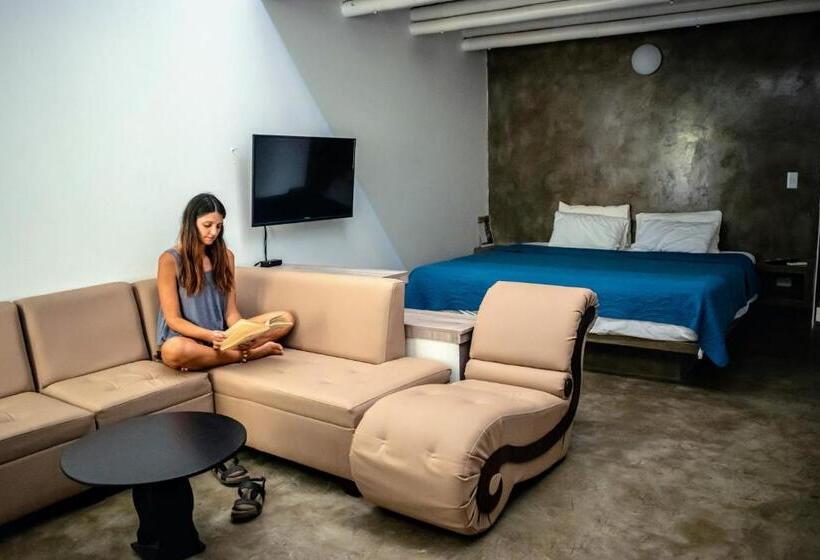 سوییت با چشم‌انداز باغ, Me Hotel & Villas   Montañita Estates