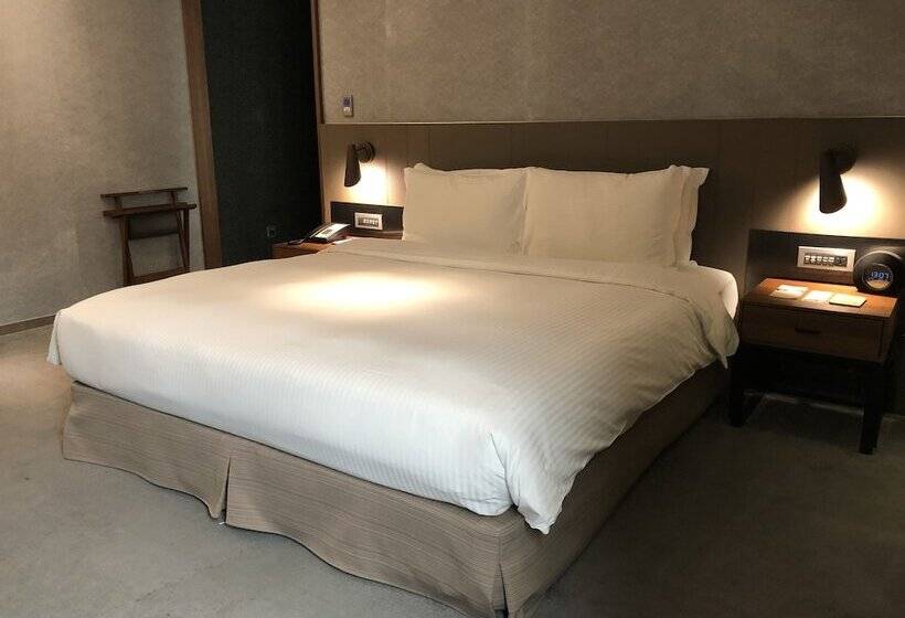 اتاق سوپریور, Check Inn Taipei Nanjing