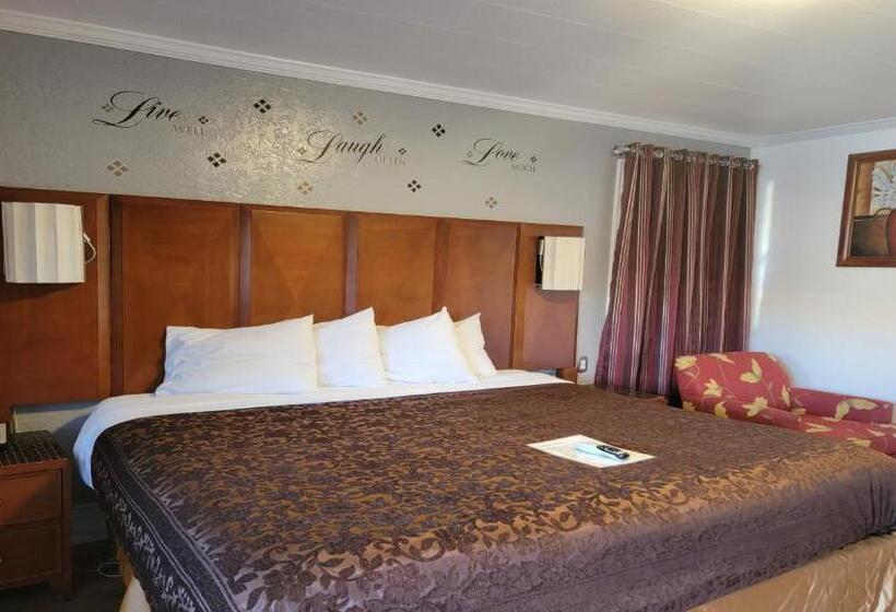 Номер Deluxe Кровать Кинг, Magnuson  Cedar City