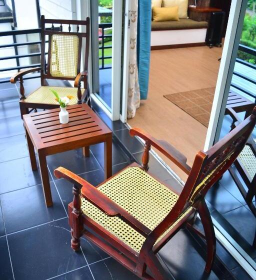 اتاق استاندارد با بالکن, Unique Cottages