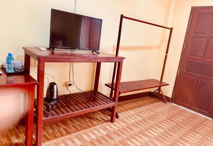 Quarto Deluxe, Vang Vieng Hana River View Hotel & Travel