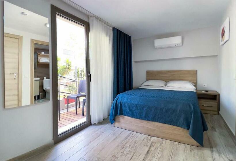اتاق استاندارد با بالکن و چشم‌انداز دریا, Eylül 16 Butik Otel