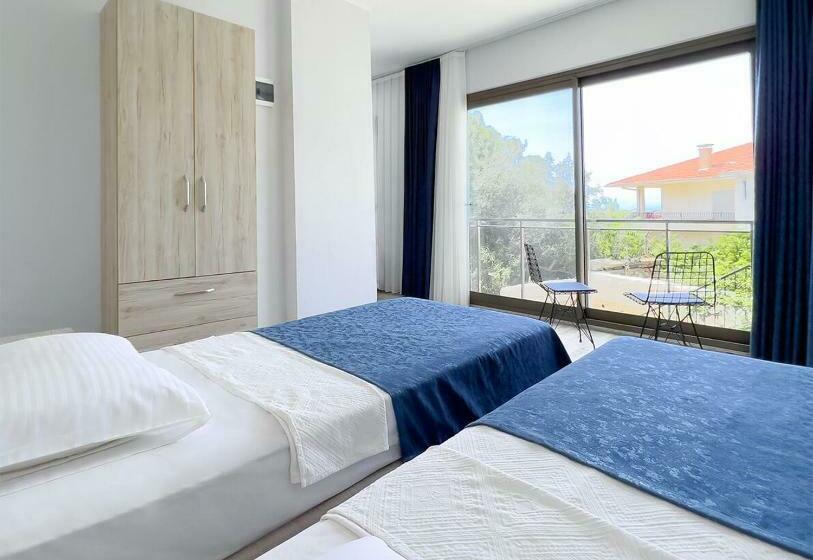 Triple Room Sea View, Eylül 16 Butik Otel