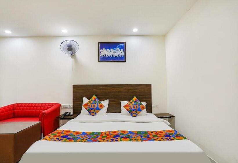 Номер Deluxe, Fabhotel Kinsfolk