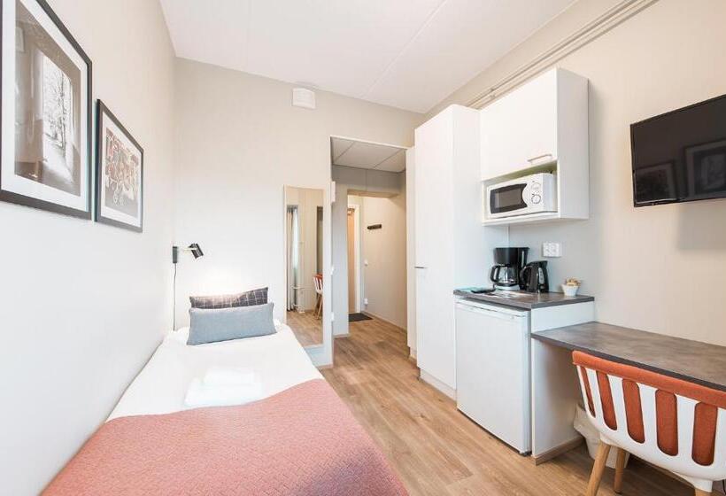 Номер Стандарт Индивидуальный, Forenom Aparthotel Espoo Leppävaara