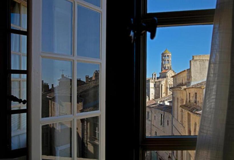 اتاق پرستیژ, La Maison D'uzès Relais & Châteaux