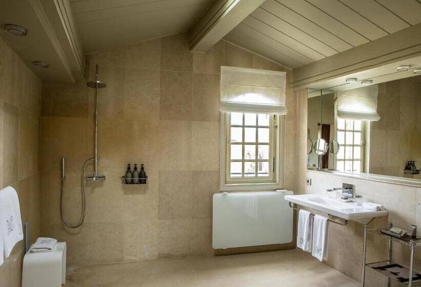 اتاق لوکس, La Maison D'uzès Relais & Châteaux