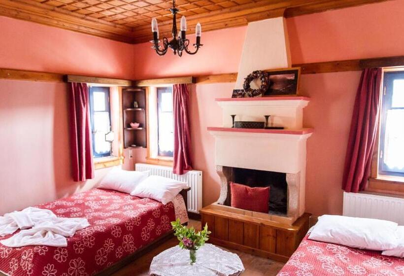 اتاق استاندارد چهار تخته, Napoleon Zaglis Guesthouse