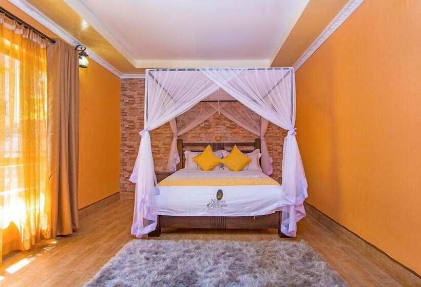 اتاق لوکس, Nokras Riverine Hotel & Spa