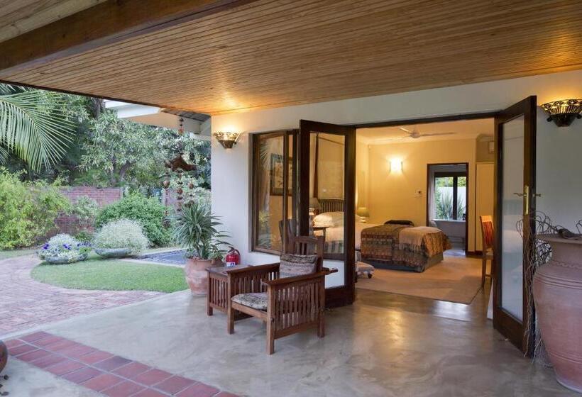 اتاق استاندارد با چشم‌انداز باغ, York Lodge