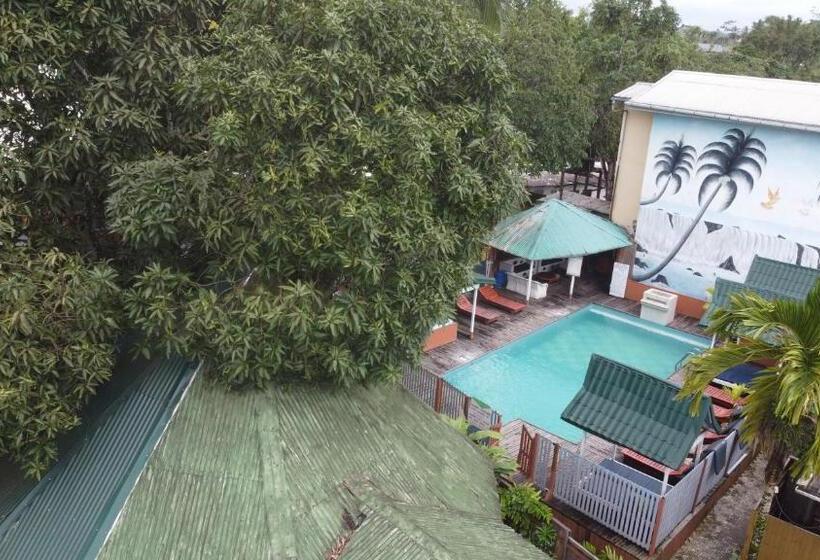 اتاق سوپریور, Hôtel Restaurant Gites Kribi