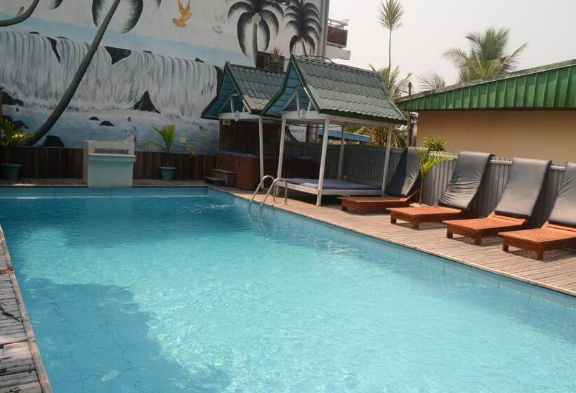 آپارتمان سوپریور 1 خوابه, Hôtel Restaurant Gites Kribi