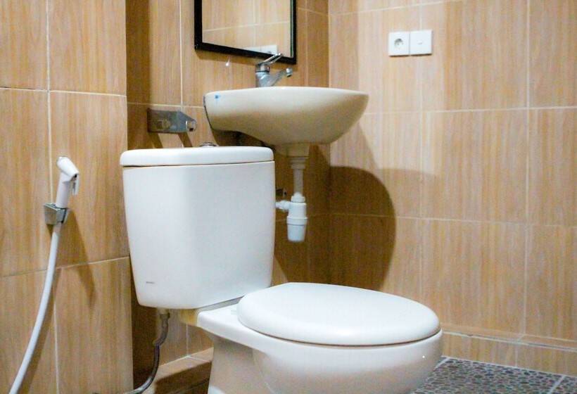 Семейный Номер, Putu Guest House 2