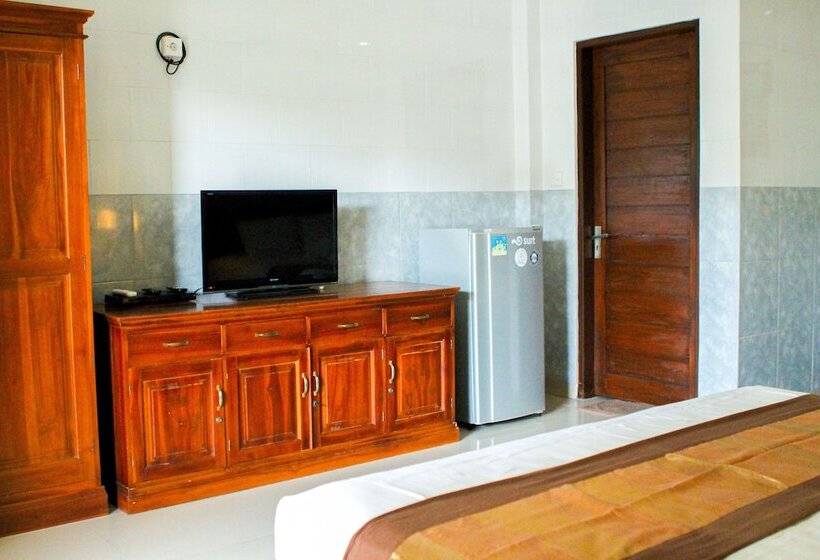 Семейный Номер, Putu Guest House 2