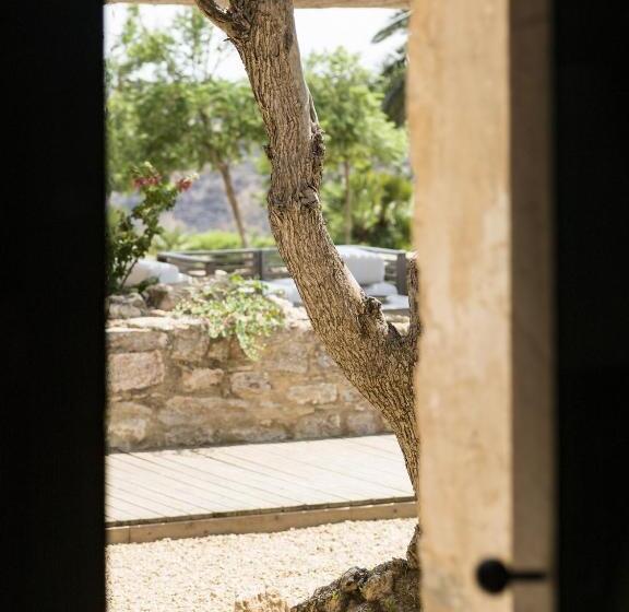 اتاق استاندارد, Wine Relais Feudi Del Pisciotto