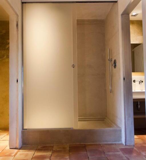 اتاق استاندارد, Wine Relais Feudi Del Pisciotto