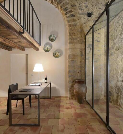 سوییت, Wine Relais Feudi Del Pisciotto