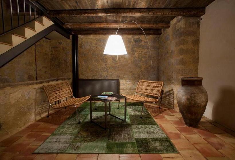 سوییت جونیور, Wine Relais Feudi Del Pisciotto
