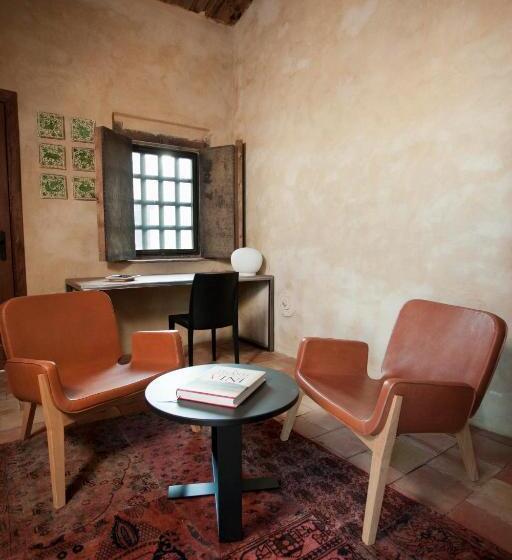 اتاق سوپریور, Wine Relais Feudi Del Pisciotto
