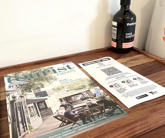 스탠다드 룸 킹사이즈 침대, The Albion Motel Castlemaine